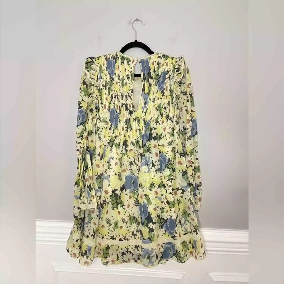 Aritzia Wilfred La Boheme Elia Floral Mini Dress Size Medium - Picture 3 of 5